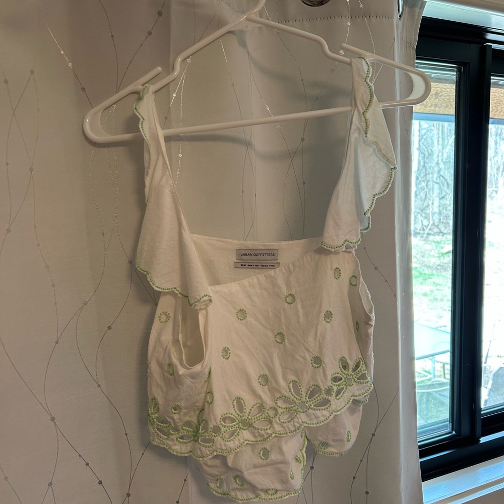 Urban outfitters cropped tank